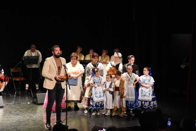 Calasparra sigue apostando por sus tradiciones y celebra el I Encuentro de Folclore Infantil “Villa de Calasparra” - 2, Foto 2