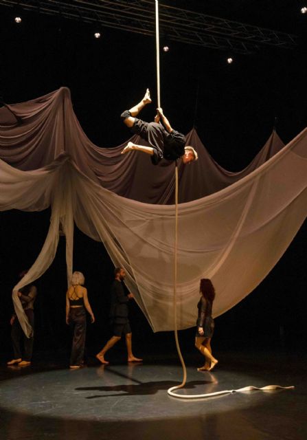 Protagonistas del circo de España y Francia suben al escenario del Teatro Circo para presentar ´El mundo mundial´ una reflexión sobre el espacio y el territorio - 3, Foto 3