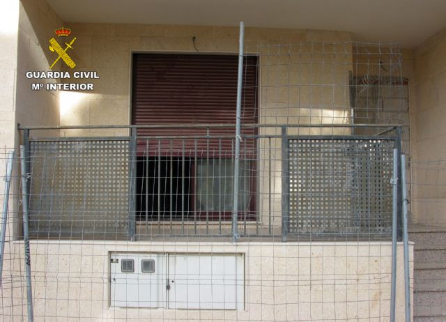 La Guardia Civil detiene a tres personas por robos en viviendas en Abarán - 3, Foto 3