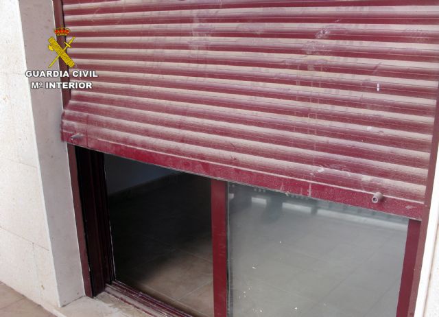 La Guardia Civil detiene a tres personas por robos en viviendas en Abarán - 4, Foto 4