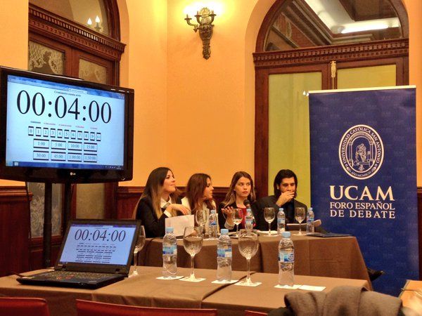 Los alumnos del grupo de debate de la UCAM reflexionaron sobre la libertad de expresión en redes sociales - 2, Foto 2