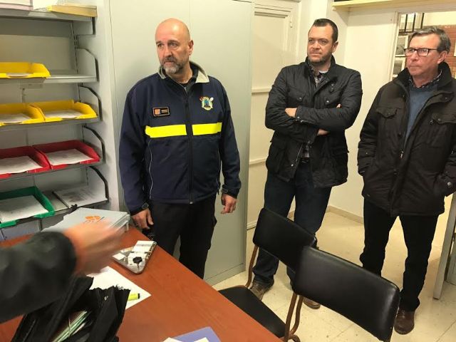 El IGN, en colaboración con la Concejalía de Emergencias y Educación, instala en centros educativos y otras edificaciones del municipio una red de acelerógrafos - 1, Foto 1