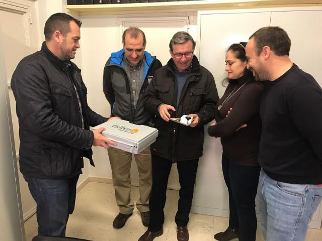 El IGN, en colaboración con la Concejalía de Emergencias y Educación, instala en centros educativos y otras edificaciones del municipio una red de acelerógrafos - 3, Foto 3