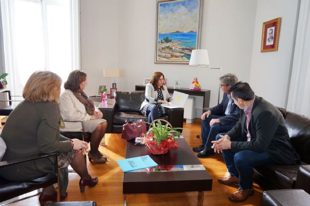 Ayuntamiento de Cartagena e IMAS colaboraran en un programa mixto de empleo y formacion para desempleados de larga duracion en el Centro Ocupacional de La Vaguada - 1, Foto 1