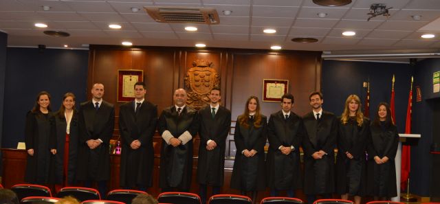 El Colegio de Abogados homenajea a los profesionales que cumplen 25 años de ejercicio - 1, Foto 1