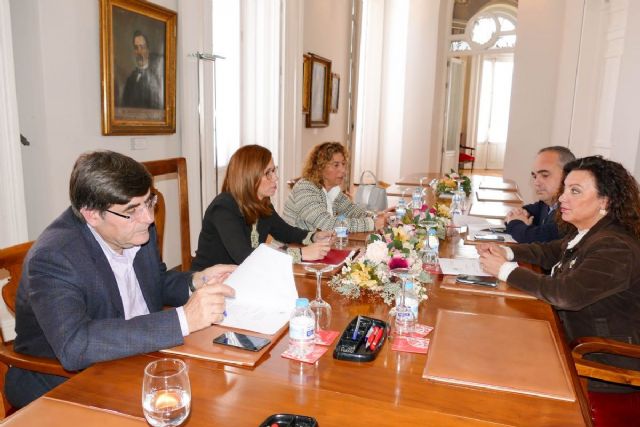 La Junta de Gobierno aprueba convenios para la atencion de personas en exclusion social y gasto farmaceutico - 1, Foto 1