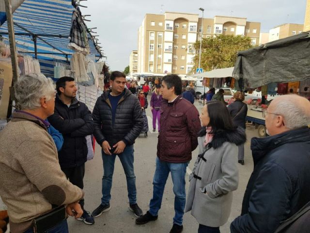 MC: El Gobierno pone en peligro el futuro de los mercadillos abandonando a los profesionales del sector - 2, Foto 2
