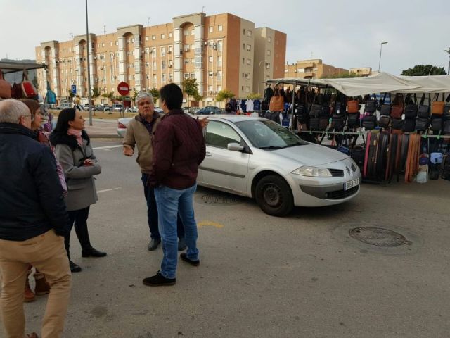 MC: El Gobierno pone en peligro el futuro de los mercadillos abandonando a los profesionales del sector - 4, Foto 4