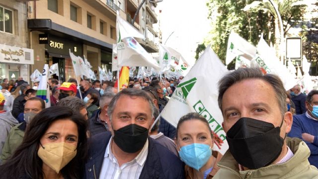 Fulgencio Gil participa en la protesta del campo en Murcia y subraya que Lorca es la comarca más perjudicada por las políticas del PSOE contra el sector - 5, Foto 5