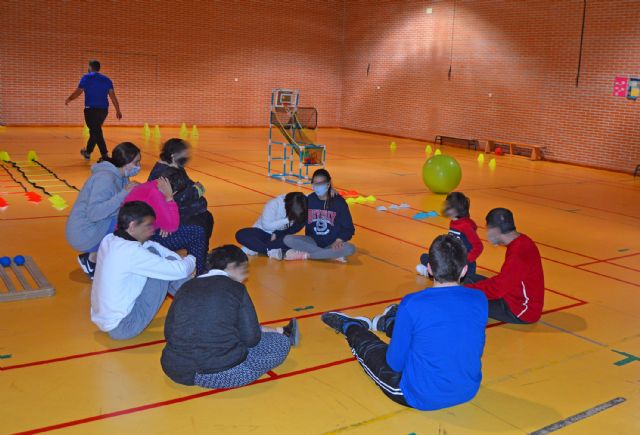 18 personas con diversidad funcional participan en el programa municipal gratuito de deporte adaptado - 5, Foto 5