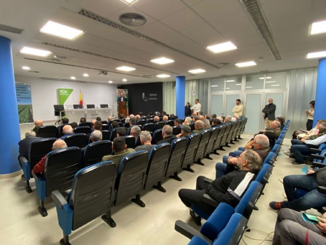 VOX Fuente Álamo organiza una charla informativa en la Cámara Agraria del municipio c - 2, Foto 2