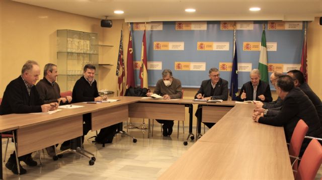 El presidente de la CHS se reúne con representantes de la Comunidad General de Regantes de la IDAM de Águilas/Guadalentín - 2, Foto 2