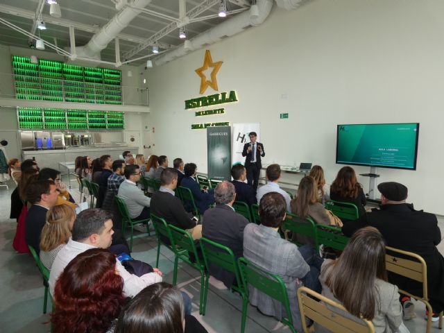 La primera edición del Aula Laboral Dirección Humana - Garrigues analiza los protocolos laborales y cláusulas anexas en los contratos de trabajo en caso de despido - 2, Foto 2