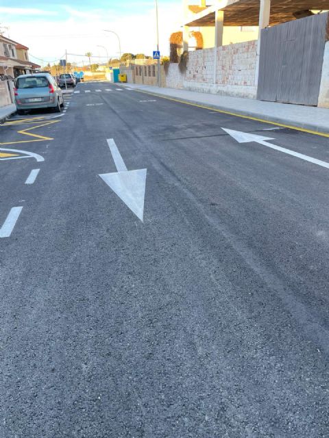 Invierten cerca de 100.000 euros en reformar la avenida Don Tomás Egea de Roche - 5, Foto 5