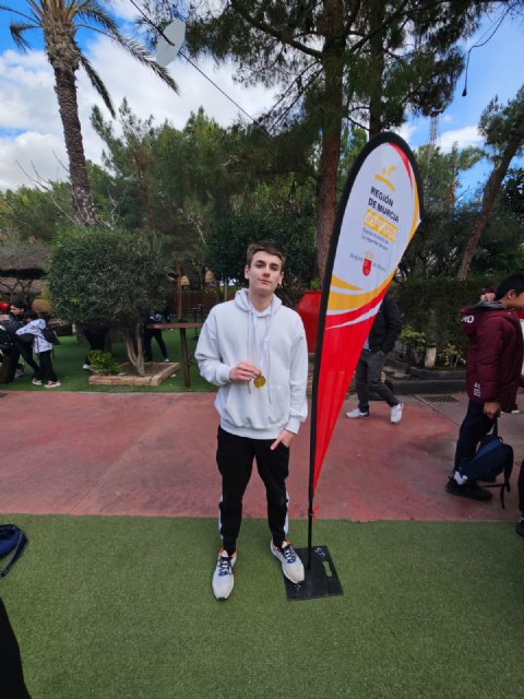 Un alumno del IES Valle del Segura se convierte en el campeón regional de ajedrez escolar - 1, Foto 1