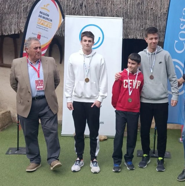 Un alumno del IES Valle del Segura se convierte en el campeón regional de ajedrez escolar - 2, Foto 2
