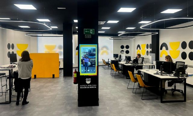 Las 19 oficinas 'store' de la Agencia Tributaria Regional cumplen con el compromiso de atender a los ciudadanos en menos de 10 minutos - 1, Foto 1