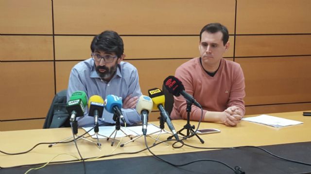 Cambiemos recuerda que una docena de ayuntamientos han aprobado mociones prolaicismo con el apoyo de PSOE y las confluencias - 1, Foto 1