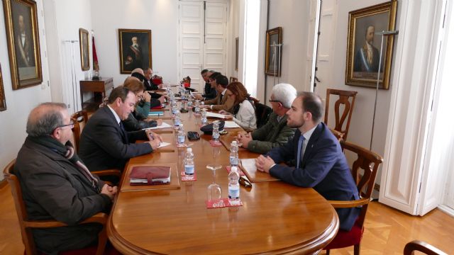 La Policía Local aumentará su dispositivo de Semana Santa en 300 horas, en relación al pasado año, especialmente en la noche del Encuentro - 1, Foto 1