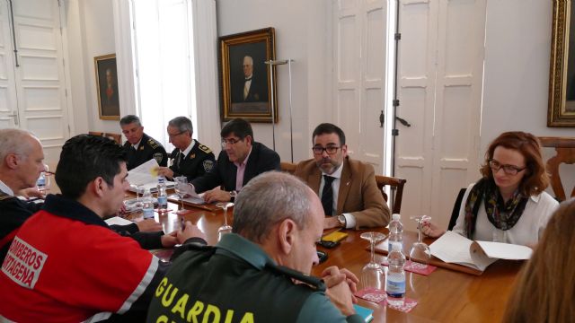 La Policía Local aumentará su dispositivo de Semana Santa en 300 horas, en relación al pasado año, especialmente en la noche del Encuentro - 3, Foto 3