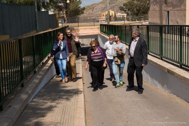 La vicealcaldesa conoce a los alumnos de los programas de la ADLE en el Llano del Beal - 4, Foto 4