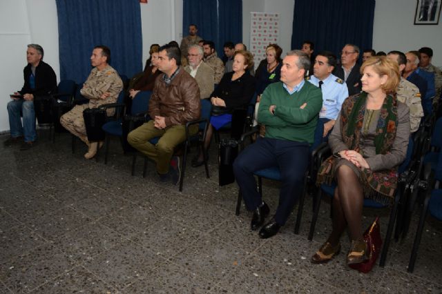 La Base Aérea de Alcantarilla dona 10.000 euros solidarios para dos asociaciones de nuestro municipio, recaudados  de la III Carrera Popular que el Ejército del Aire celebró el pasado 21 de febrero - 5, Foto 5