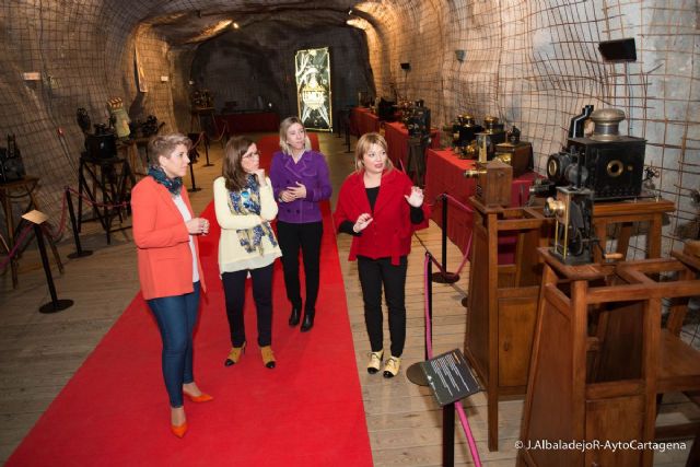 Cinematografos originales de los hermanos Lumière llegan al Museo-Refugio de la Guerra Civil en una nueva ruta de Cartagena, Puerto de Culturas - 1, Foto 1