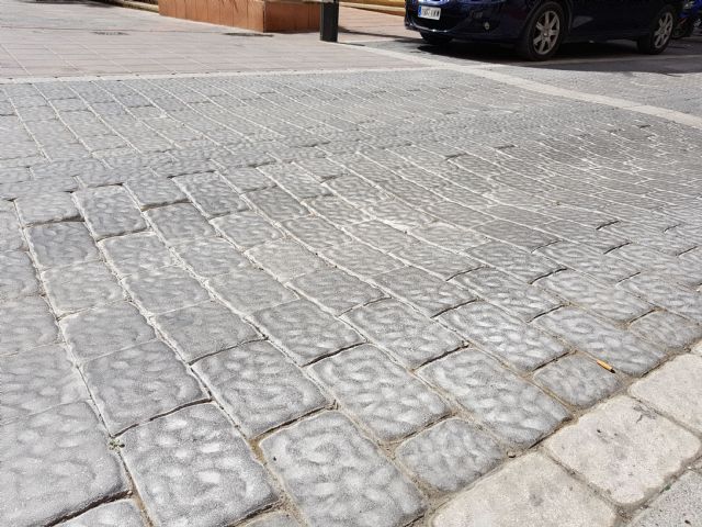 El Ayuntamiento reparar de urgencia las zonas ms deterioradas de la calle Postigos, Foto 2