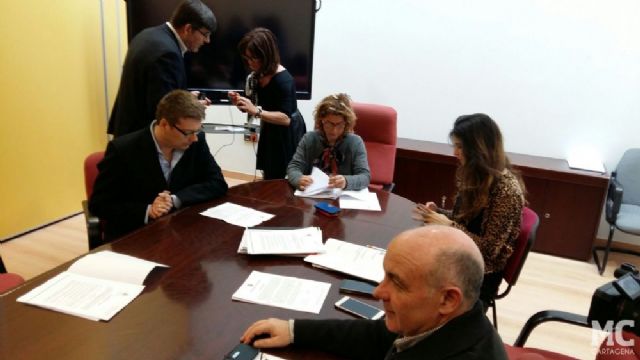 MC: Castejón sigue ´cortando cabezas´ en el Ayuntamiento para dar paso a miembros del PSOE - 2, Foto 2