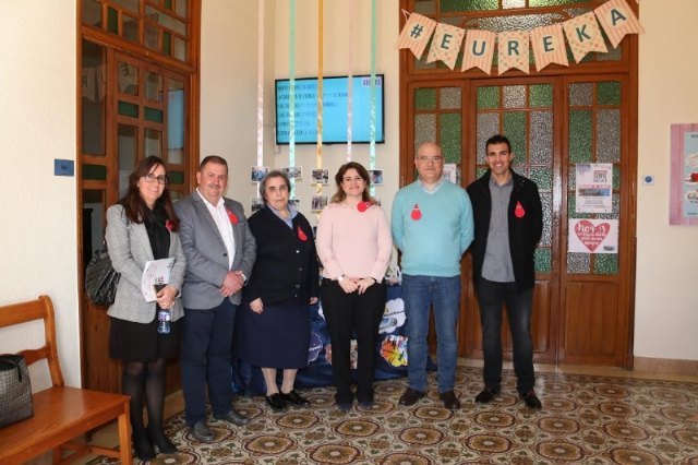 Municipal authorities attend the "Celebration of learning" day at the "La Milagrosa" School, Foto 2