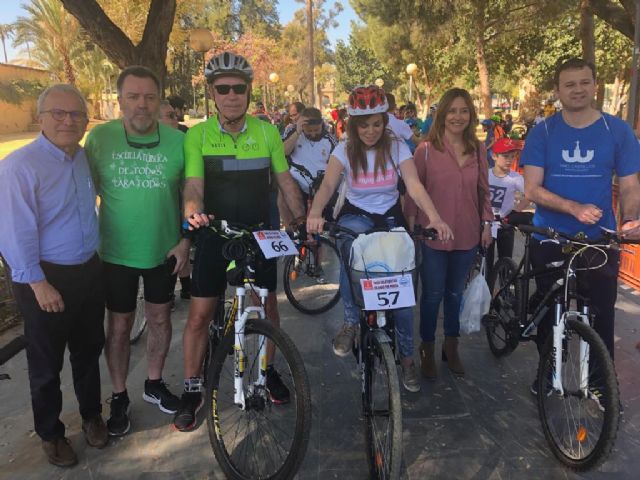 Un paseo solidario por los carriles bici de la ciudad - 3, Foto 3
