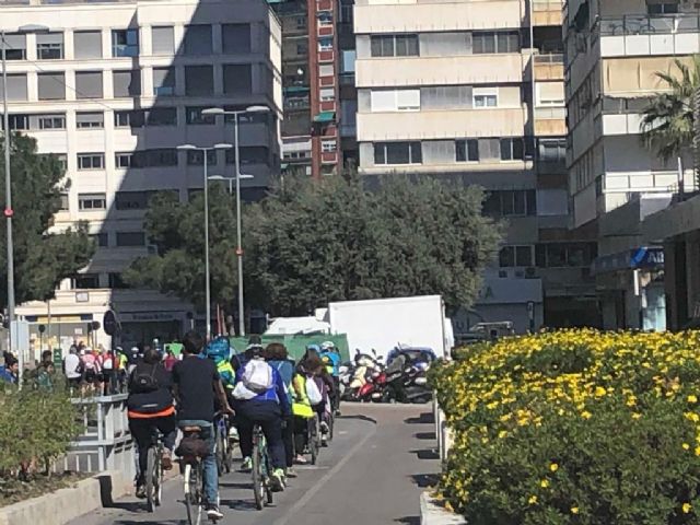 Un paseo solidario por los carriles bici de la ciudad - 5, Foto 5