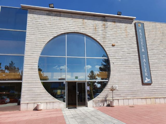 El Alcalde de Molina de Segura visita al alumnado que participa en los Programas Mixtos de Empleo y Formación Parque Nelson Mandela 1 y San José 1 - 3, Foto 3