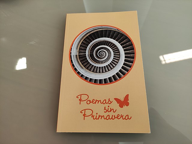 Cultura edita la Antología Poética Poemas sin primavera, que reúne trabajos de 25 autores que colaboraron a distancia con sus obras durante el confinamiento, Foto 8