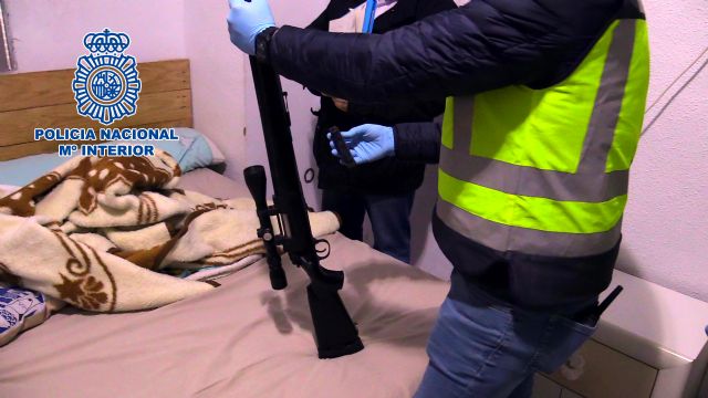 La Policía Nacional ha concluido una operación en coordinación con la Guardia Civil que presuntamente abastecía de armas a otras organizaciones criminales - 2, Foto 2