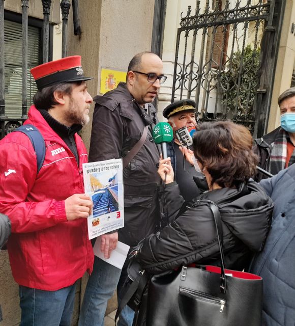 Presentan el libro El tren Guadix Baza Almanzora Lorca puede y debe volver - 2, Foto 2