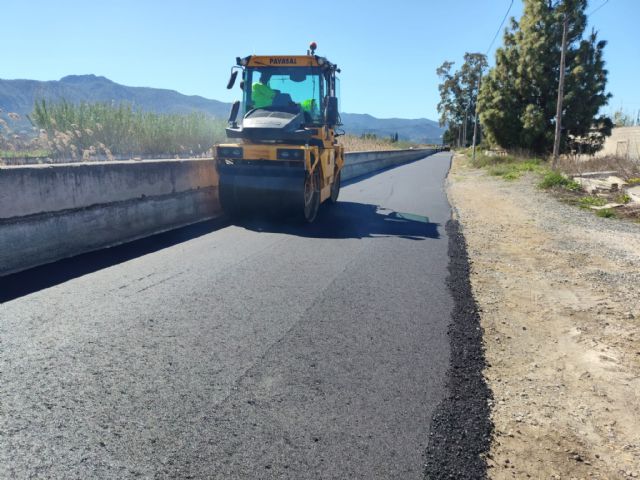 El Ayuntamiento renueva el asfaltado en el Camino de la Mota de Los Alemanes de la pedanía de Los Dolores - 4, Foto 4