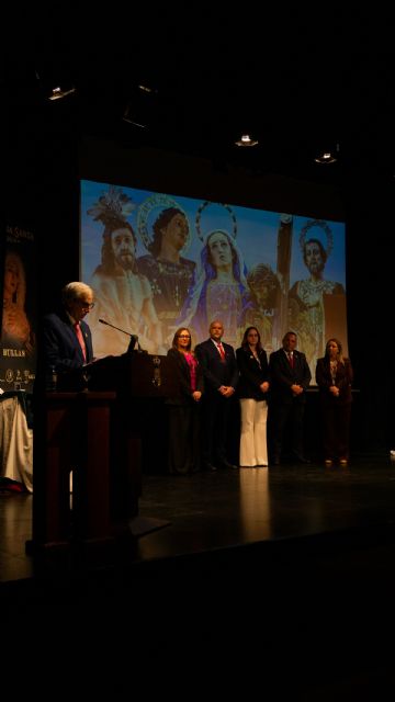 Bullas da inicio a su Semana Santa con el pregón y la entrega de reconocimientos a cofrades destacados - 4, Foto 4