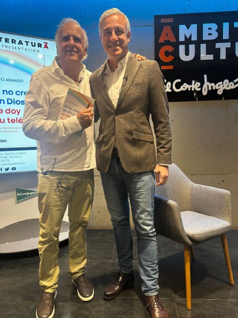 Paco Arango presenta en Murcia su libro Si no crees en Dios, te doy su teléfono - 2, Foto 2