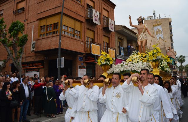 La procesión del Resucitado y su tradicional 'encuentro' ponen el broche de oro a la Semana Santa torreña - 5, Foto 5