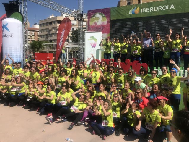 El grupo de mujeres de Bullas vuelve a ser el más numeroso en la III Carrera de la Mujer de Murcia - 4, Foto 4