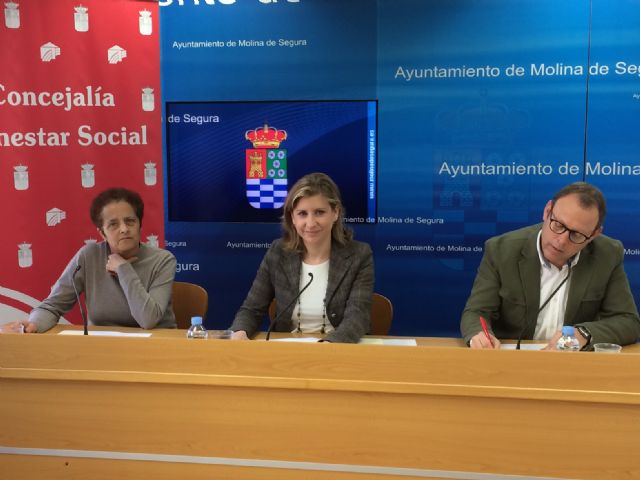 El Ayuntamiento de Molina de Segura y la asociación TEDIS firman un convenio para el mantenimiento de su centro ocupacional - 1, Foto 1