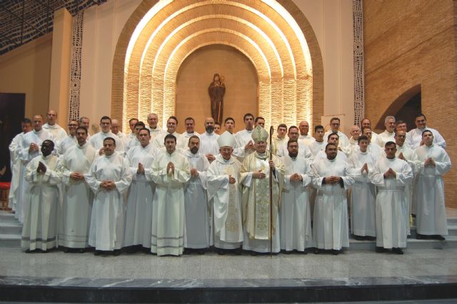 Mons. Lorca Planes admite a 25 seminaristas para recibir las Sagradas Órdenes - 2, Foto 2
