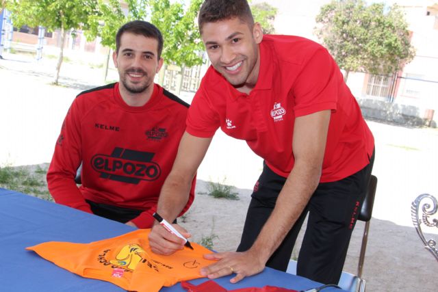 Fabio y Pito comparten la jornada con los escolares del CEIP Severo Ochoa de San Javier - 2, Foto 2