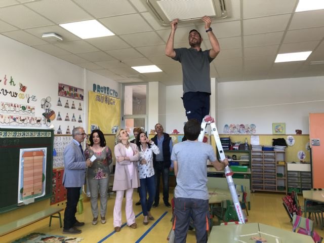 La Comunidad destina 18,5 millones para mejorar la climatización de los centros educativos de la Región - 1, Foto 1