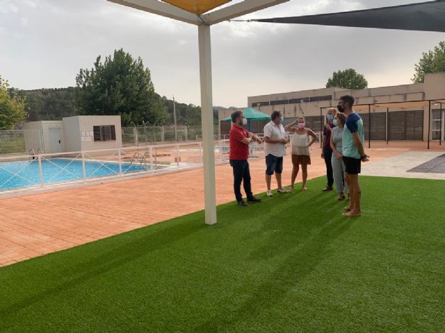 El Ayuntamiento saca a concurso la adjudicación de la cantina de la piscina de La Parroquia y del local social de La Campana - 1, Foto 1