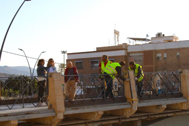 Refuerzan con perfiles metálicos las pilastras del Puente de la Torta de Lorca para incrementar su seguridad - 1, Foto 1