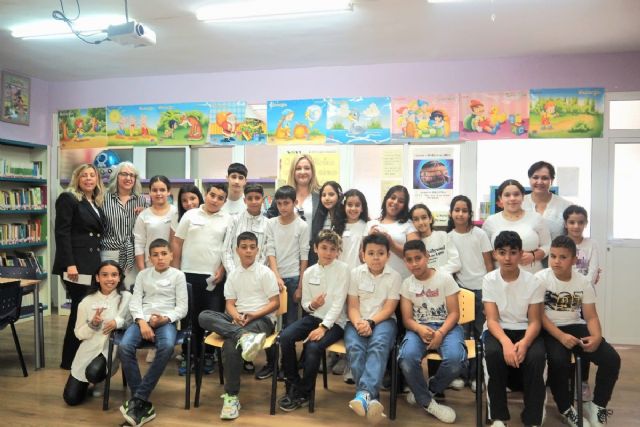 Alumnos de los colegios Cuatro Santos y Nuestra Señora de los Dolores participan activamente en los Presupuestos Participativos - 1, Foto 1