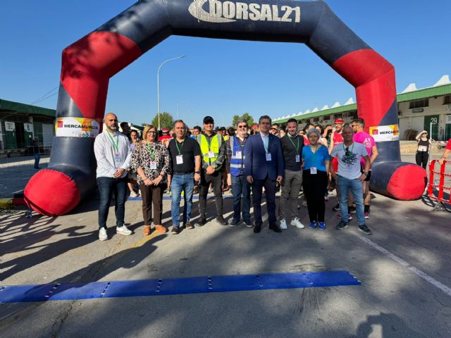 La carrera solidaria de MercaMurcia recauda 5.000 euros para el Banco de Alimentos - 2, Foto 2