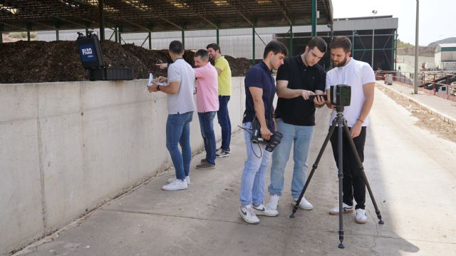 Investigadores de la UPCT ensayan en El Gorguel la gestión eficiente de vertederos a través de gemelos digitales - 1, Foto 1
